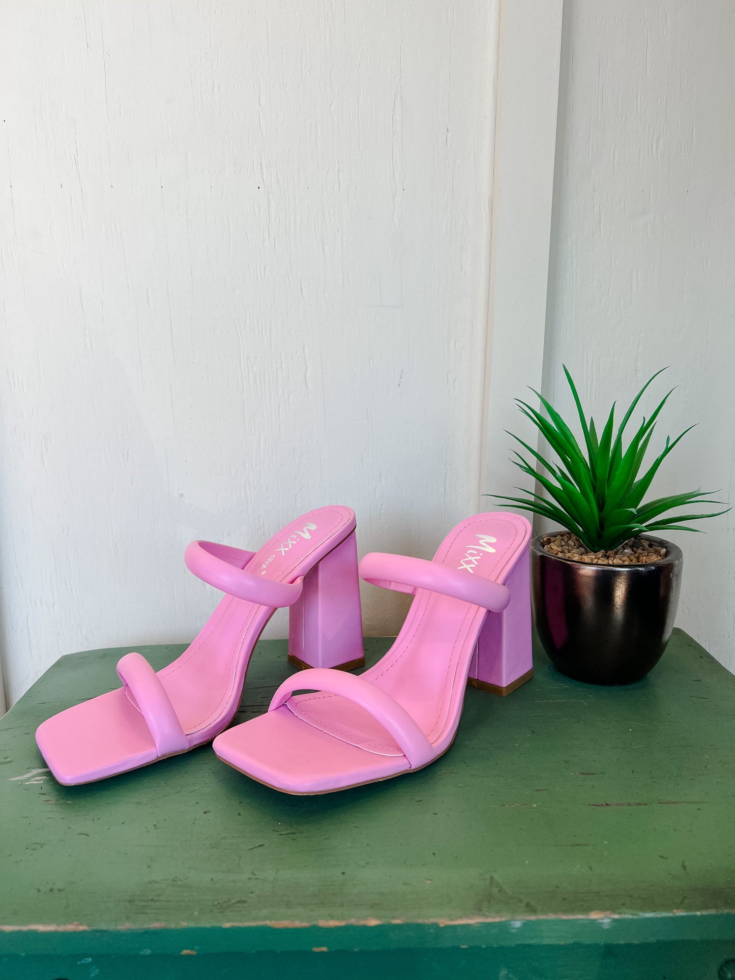 Strappy Heel - Pink